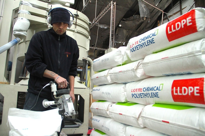 COLORMASTER MISLE Y CÍA LTDA